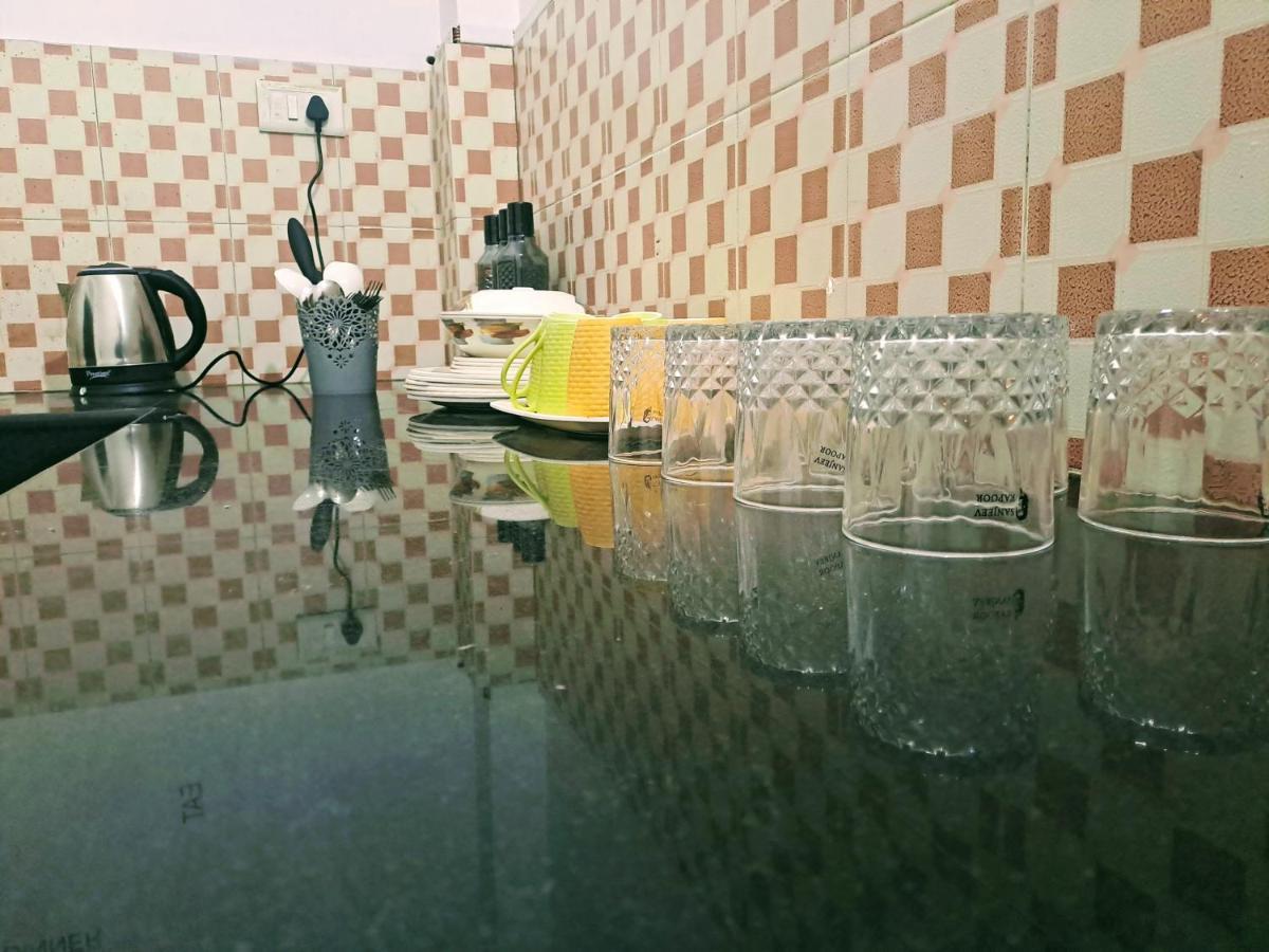 Strawberry Swing Homestay Guwahati Exterior foto